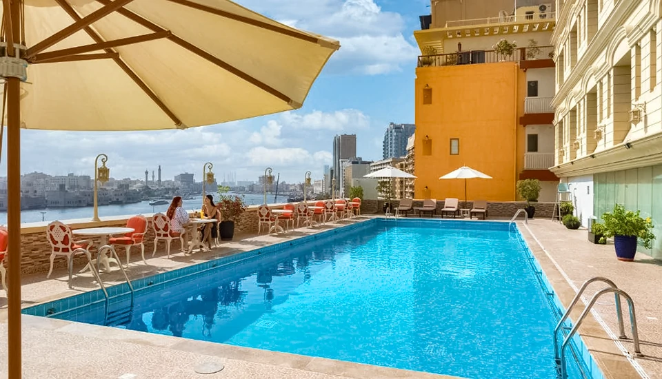 هتل کارلتون تاور دبی